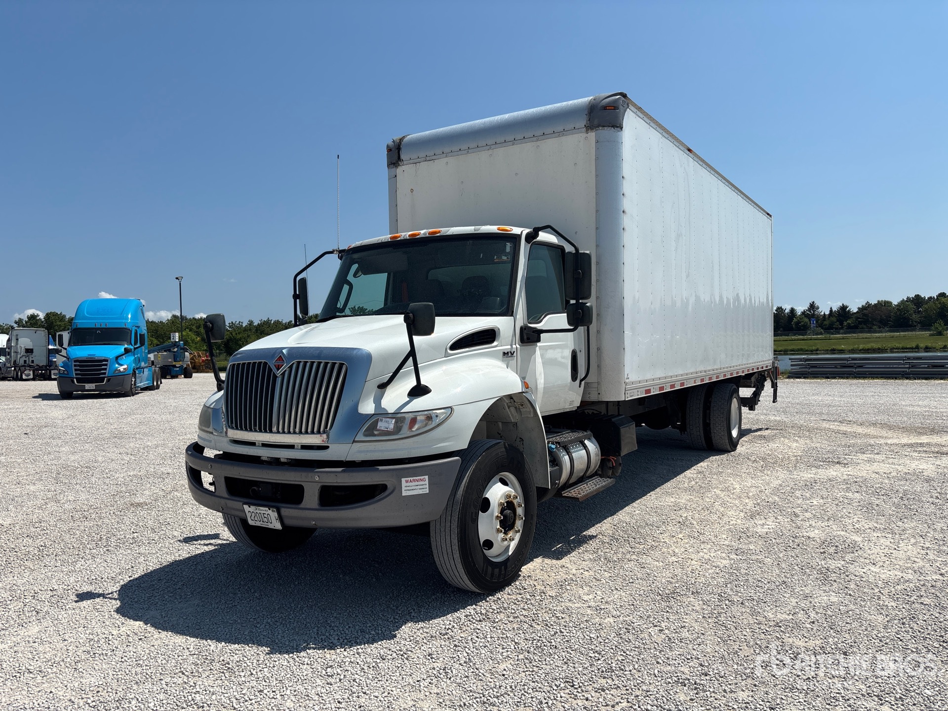 2020 International MV607 4x2 Van Truck