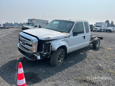 2015 Ford F-250 XLT 4x4 Extended Cab Pickup