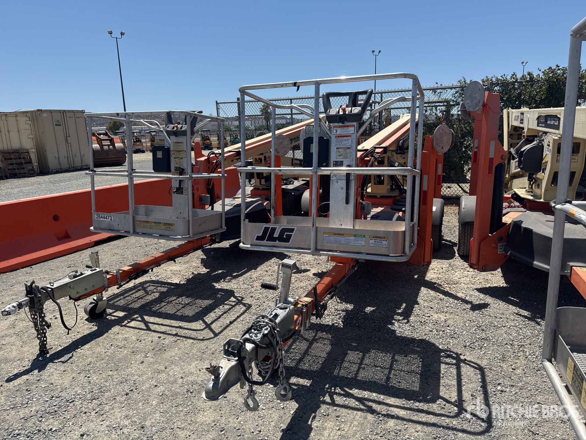 2019 JLG T-350 electric Towable Lift