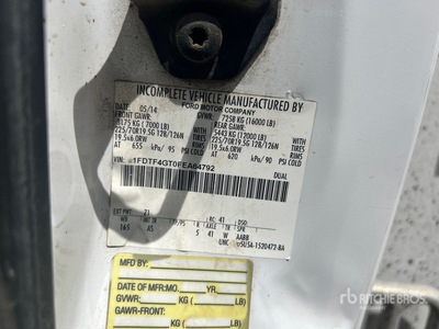 2015 Ford F-450 4x2 Service Truck
