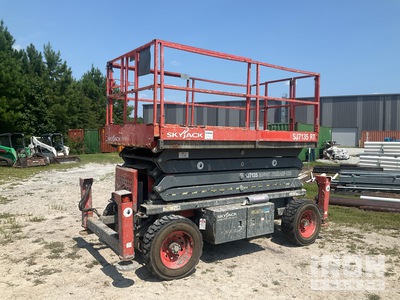 2013 Skyjack SJ7135RT Diesel 4x4 Scissor Lift