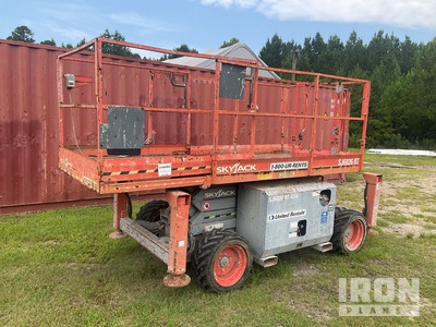 2014 Skyjack SJ6826 RT 4x4 Diesel Scissor Lift