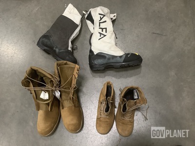 (52) Pairs of Assorted Boots