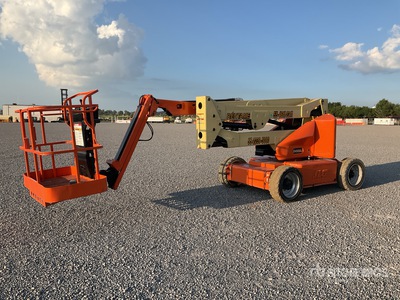 2002 JLG E450AJ 2WD Electric Elevador Articulado / Articulating Boom Lift