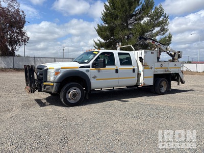 2015 Ford F-550 XL 4x4 Crew Cab Service Truck