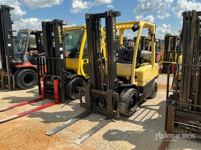 2012 Hyster H6.0FT 5700 lb Pneumatic Tire Carrelli Elevatori