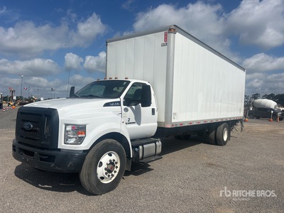 2022 Ford F-750 4x2 Van Truck