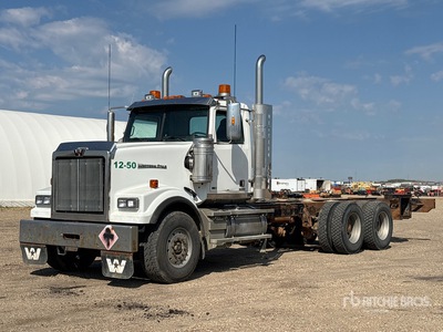 2013 Western Star 4900FA 6x4 Cab and Chassis