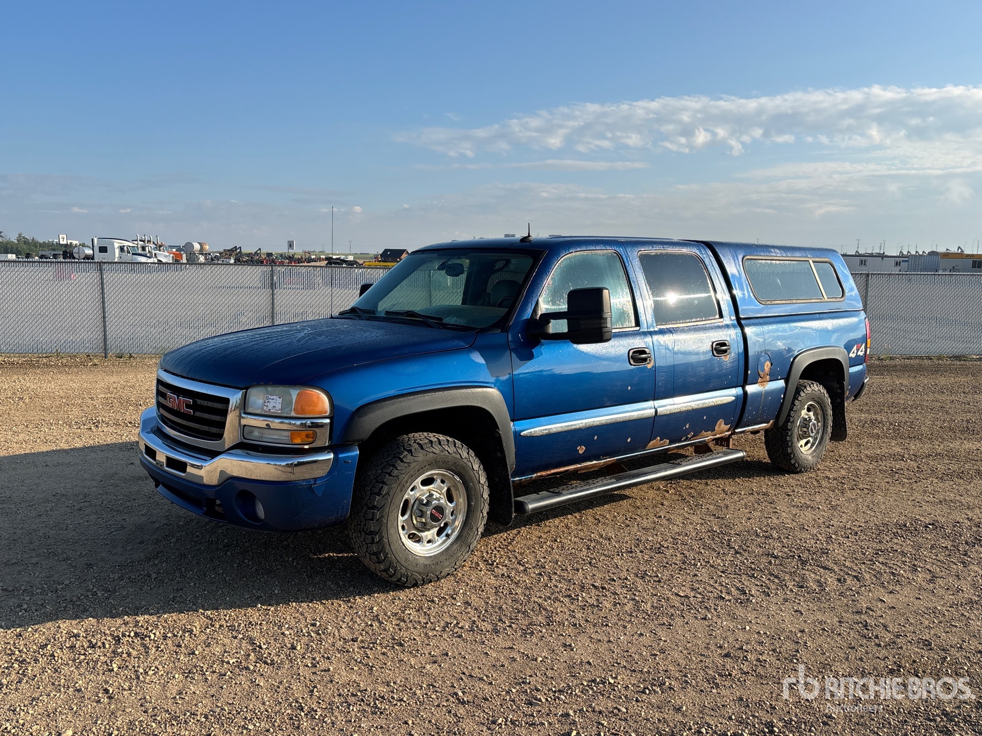 2003 GMC Sierra 1500 SLT 4x4 Crew Cab Pickup