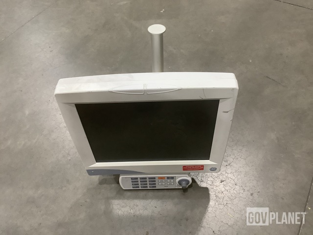 GE Solar 8000i Patient Monitor System