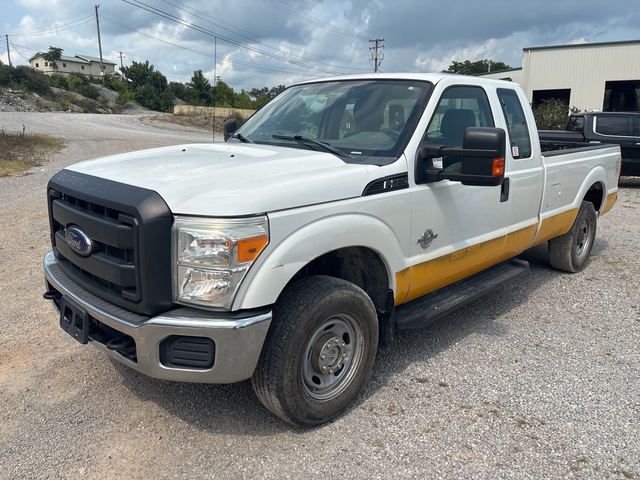 2015 Ford F-250 XL 4x4 Extended Cab Pickup