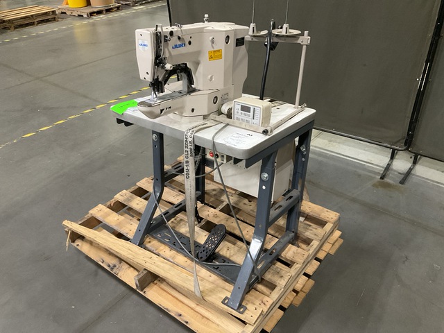 JUKI LK-1900-HA Industrial Sewing Machine w/Table