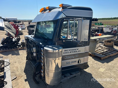 Peterbilt 379 الكابينة