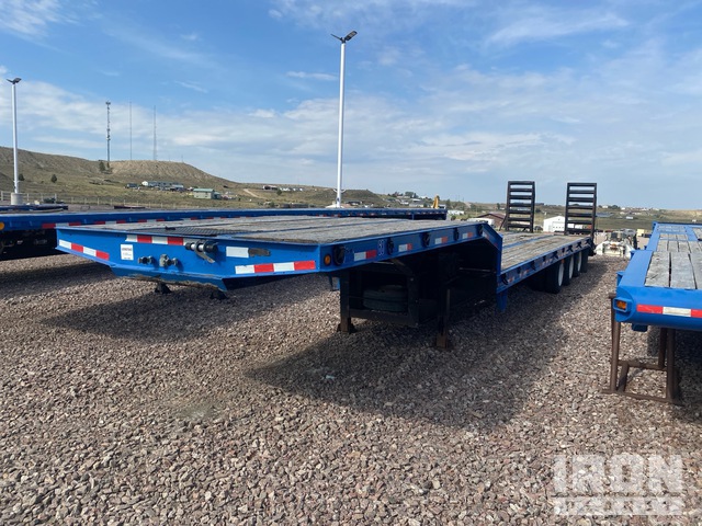 Construction and Machinery Trailers