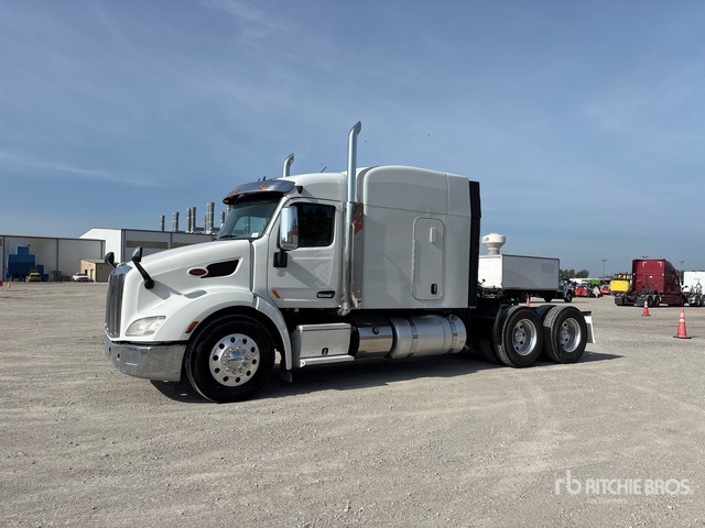 2020 Peterbilt 579 6x4 T/A Sleeper Truck Tractor