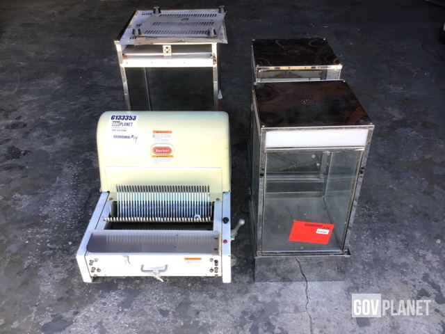 Surplus 1 Berkel Countertop Bread Slicer 3 Food Displaying