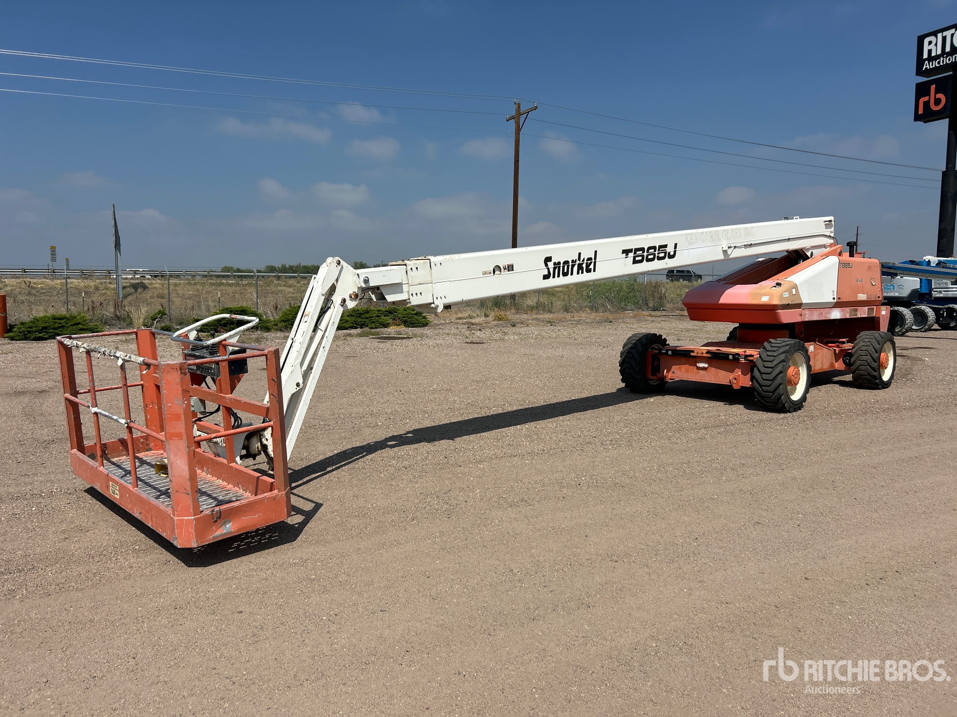 2008 Snorkel TB85JFAD7 4WD Diesel Telescopic Boom Lift
