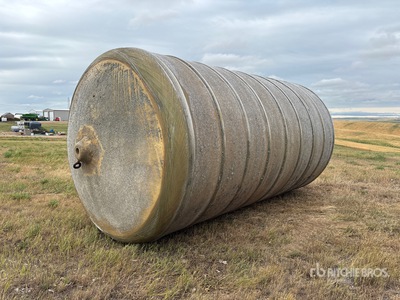 5000 gal Fiberglass Tank