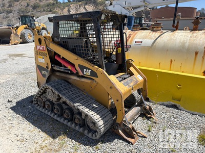 2008 Cat 247B Chargeuse sur rails compacte