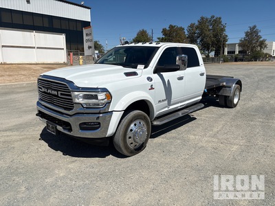 2022 Ram 5500 Laramie 4x4 Crew Cab Flatbed Truck
