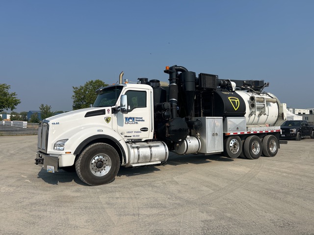 2021 Vactor on 2021 Kenworth T880 8x4 Vacuum Excavator Truck 2021 Vactor on 2021 Kenworth T880 8x4 Vacuum Excavator Truck