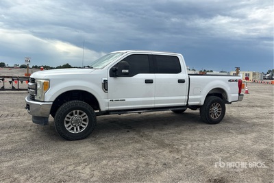 2017 Ford F-250 King Ranch 4x4 Crew Cab Pickup