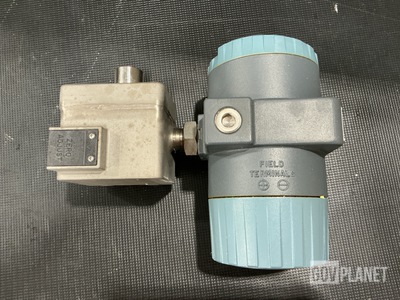 Foxboro 821GH-HSCH2-C Electronic Transmitter