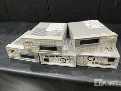 (5) Agilent 33220A Function/Arbitrary Waveform Generators