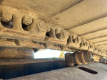 Undercarriage with Right Track Links