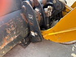 Chassis with Acopladora de las clavijas de los brazos