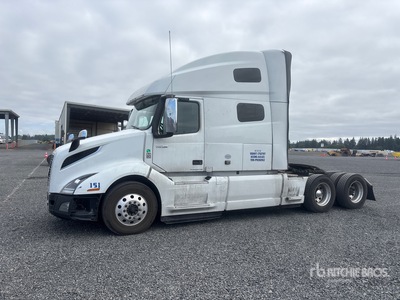 2023 Volvo VNL 6x4 Cabeza Tractora Cabina Dormitorio