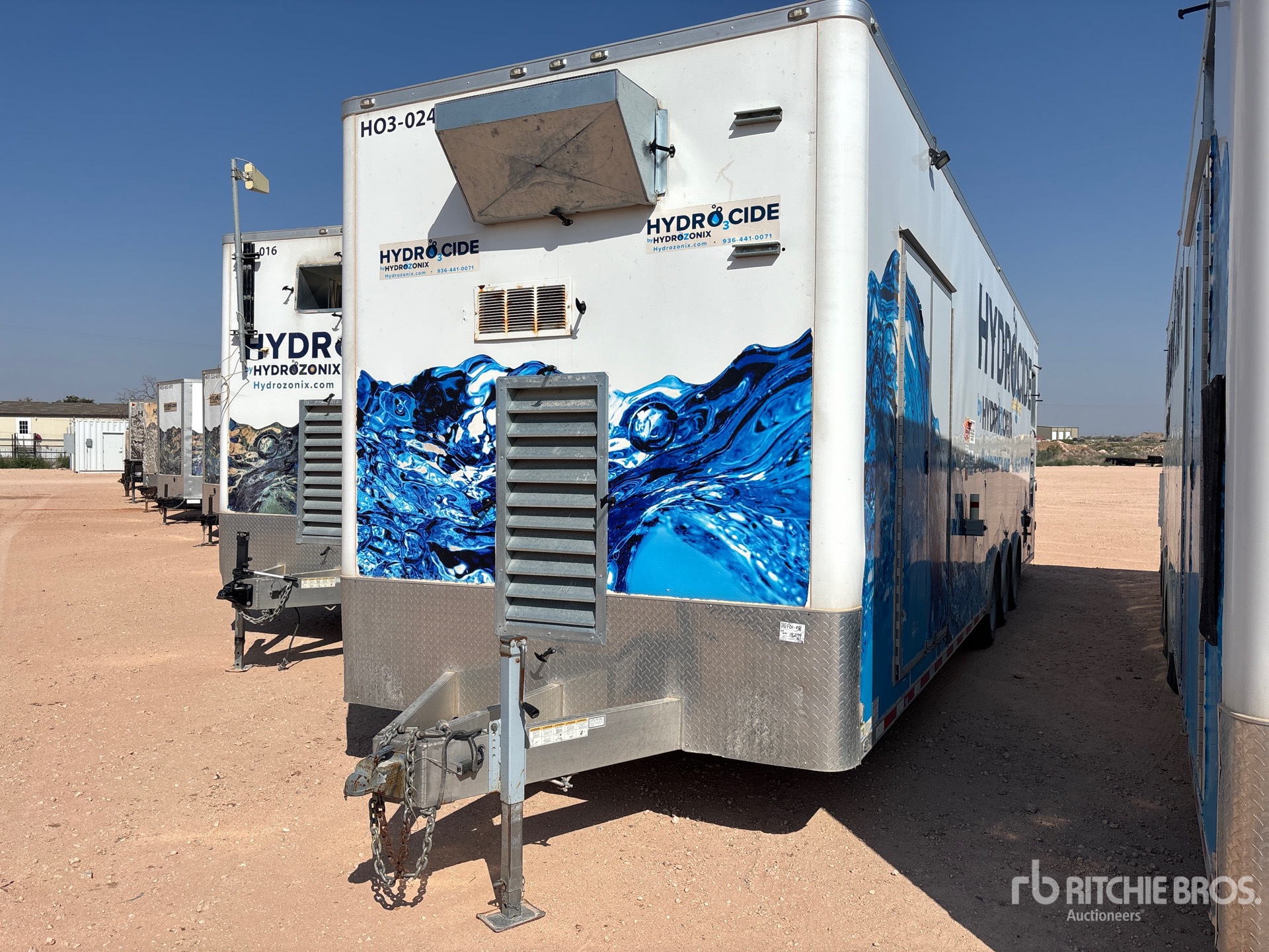 2020 Aluminum 34 ft Tri/A Enclosed Water Treatment Trailer Enclosed Trailer