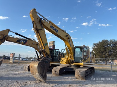 2016 Komatsu PC 210 LC 11 Tracked Excavator