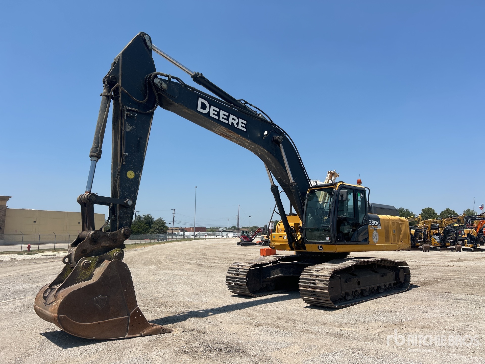 2021 John Deere 350GLC Tracked Excavator