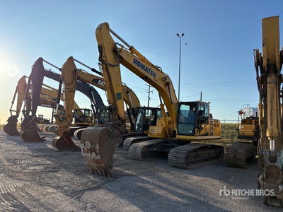 2017 Komatsu PC210LC-11 Tracked Excavator