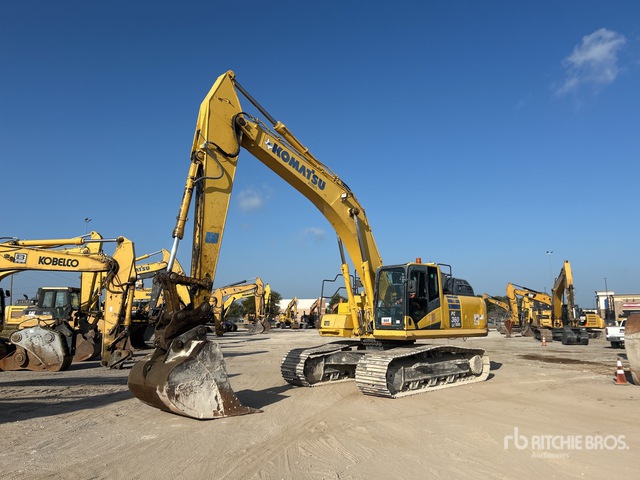 2016 Komatsu PC360LC-11 Tracked Excavator