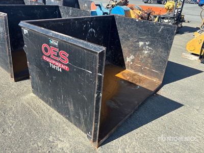 Star Industries 5CY 7 ft x 5 ft x 4 ft Trash Hopper