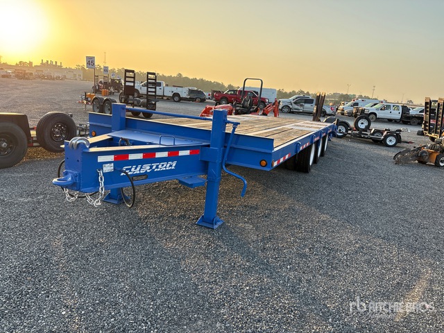 2018 Lucon 25T233ALP 29 ft Tri/A Equipment Trailer