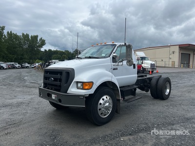 2005 Ford F-750 XL 4x2 Kabina i podwozie