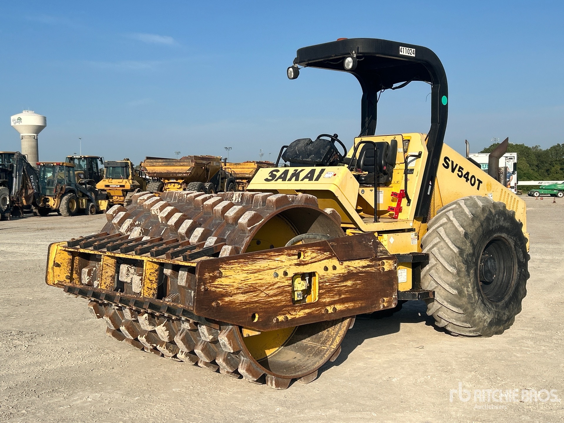 2014 Sakai SV540 Padfoot Drum Compactor