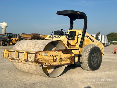 2014 Sakai SV540D Compacteur à tambour lisse