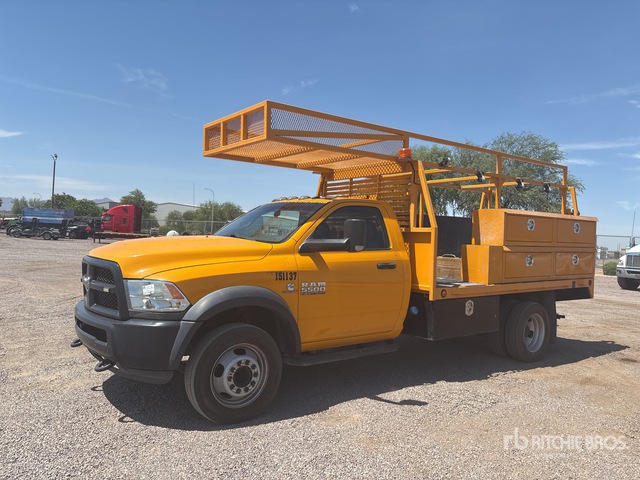 2018 Ram 5500 4x2 Flatbed Truck