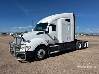 2017 Kenworth T680 6x4 Tracteur Routier Couchette