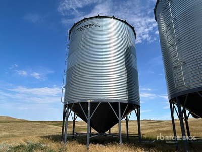 Cranfeild  +/- 4900 bu 5 Ring Hopper صومعة الحبوب
