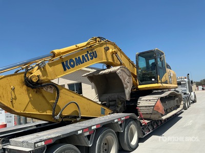 2017 Komatsu PC360LC-11 Tracked Excavator