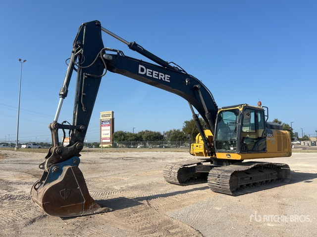 2019 John Deere 210G Tracked Excavator