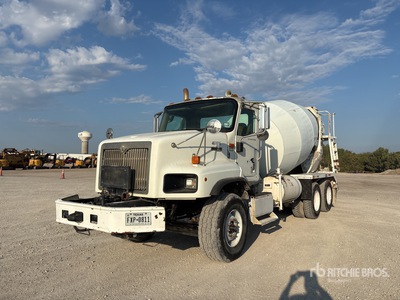 2007 International Paystar 5600i 6x4 Mixer Truck