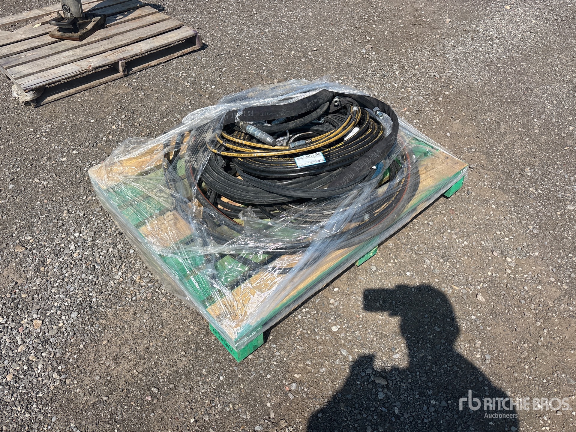 Quantity of Hydraulic Hose
