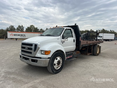 2015 Ford F-650 XL 4x2 Attenuator Truck