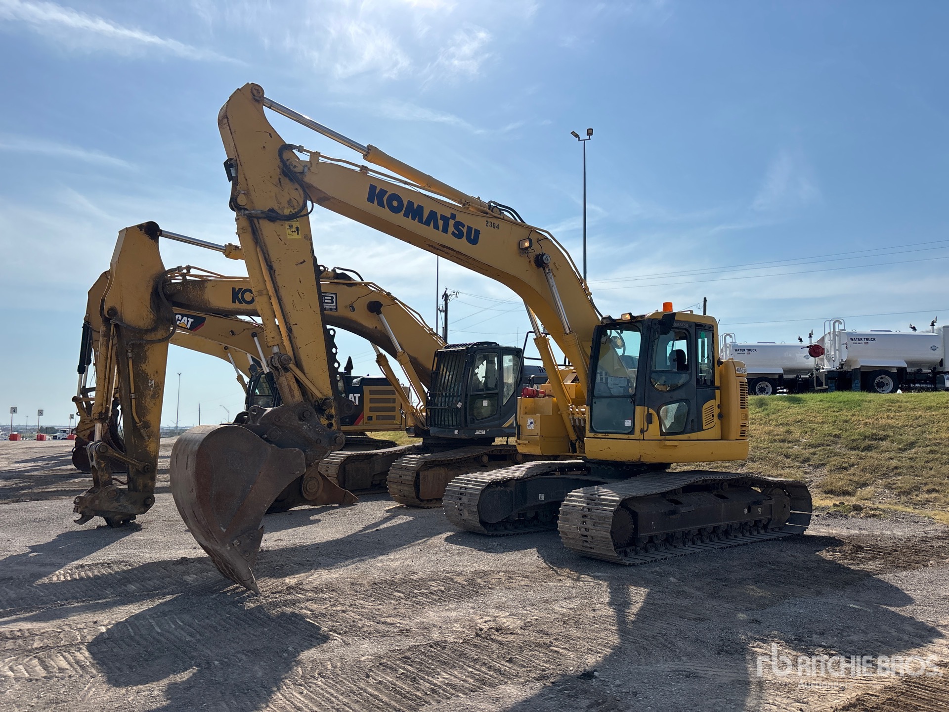 2017 Komatsu PC228USLC-10 Tracked Excavator